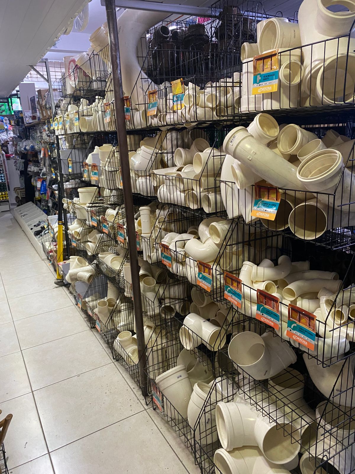 Conexões PVC e tubulações